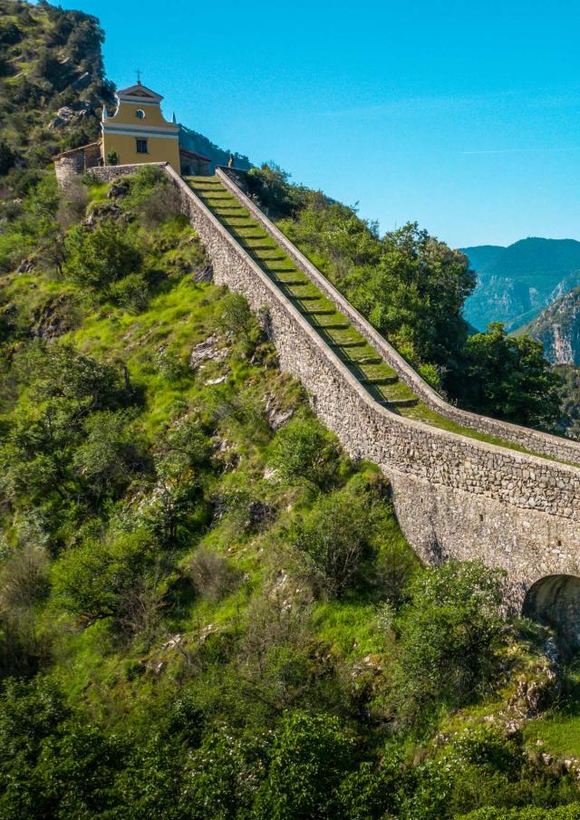 Notre Dame De La Menour Moulinet @Isabelle Fabre